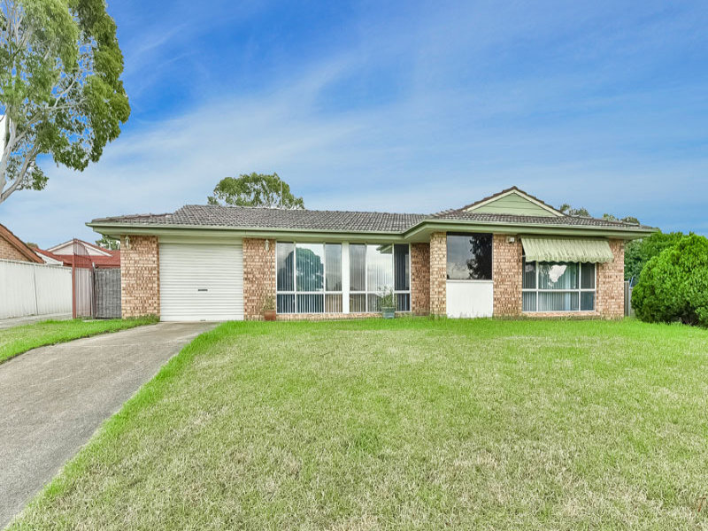 11 Rees Close, Eagle Vale, NSW 2558