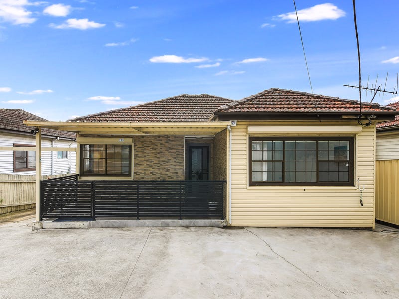279 Roberts Road, Greenacre, NSW 2190 Property Details