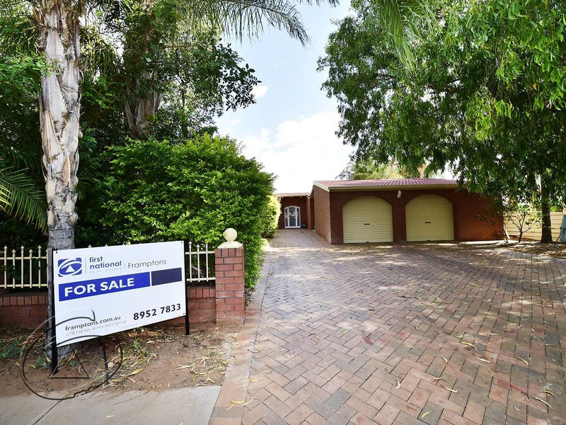 8 Cromwell Drive, Desert Springs, NT 0870