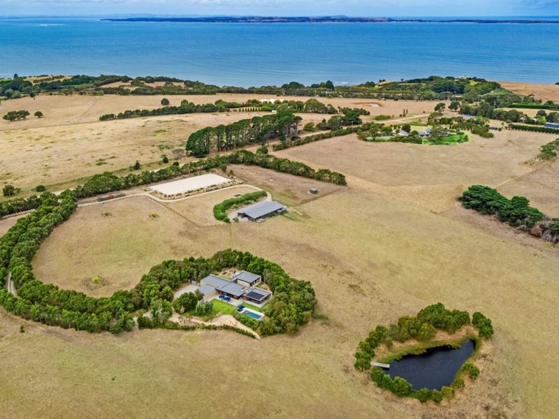 740 Tucks Road, Shoreham, VIC 3916