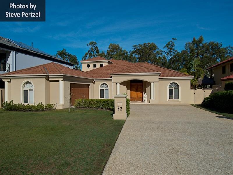 92 Arun Dr, Arundel, Qld 4214 Property Details