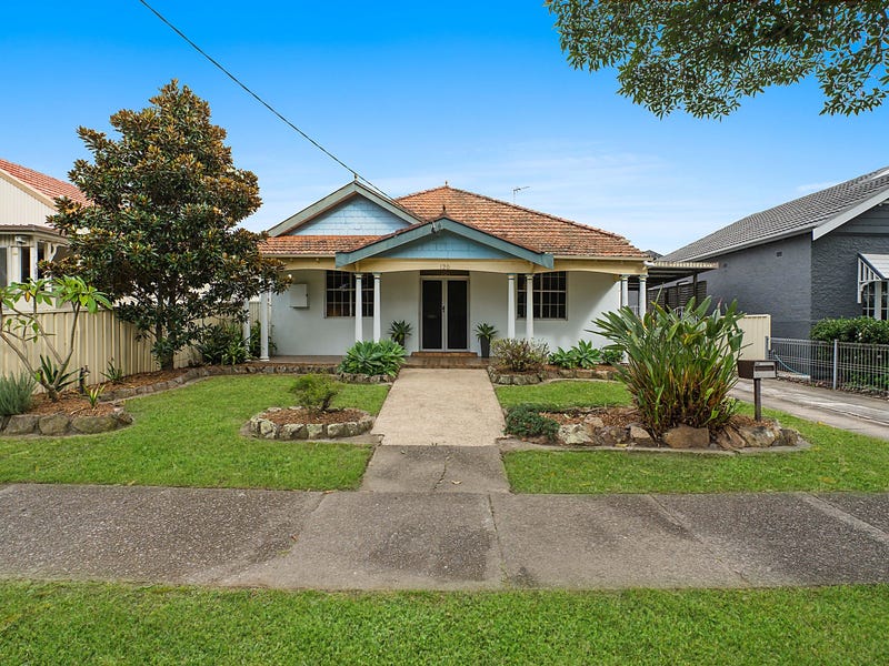 120 Gordon Avenue, Hamilton South, NSW 2303