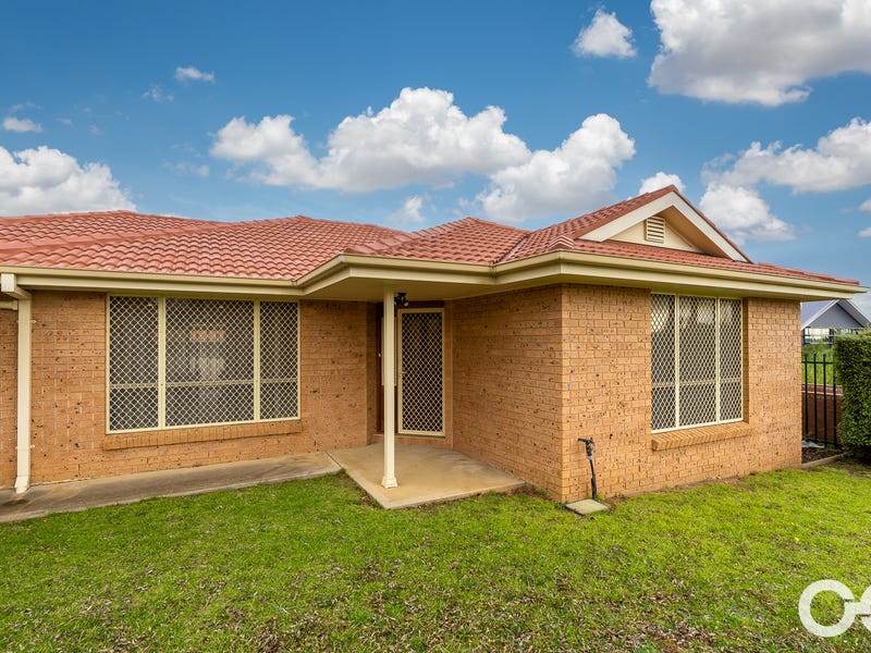 64 Icely Road, Orange, NSW 2800 Property Details