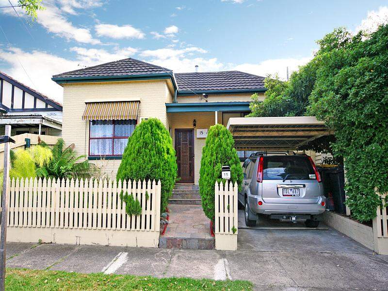 15 Almond Street, Caulfield South, VIC 3162