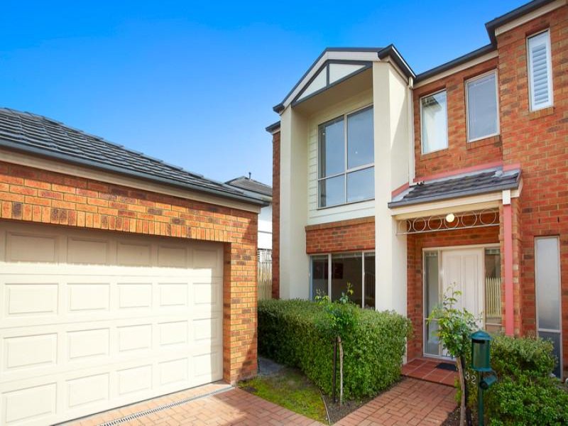 32 Baltusrol Circuit, Heatherton, Vic 3202 Property Details