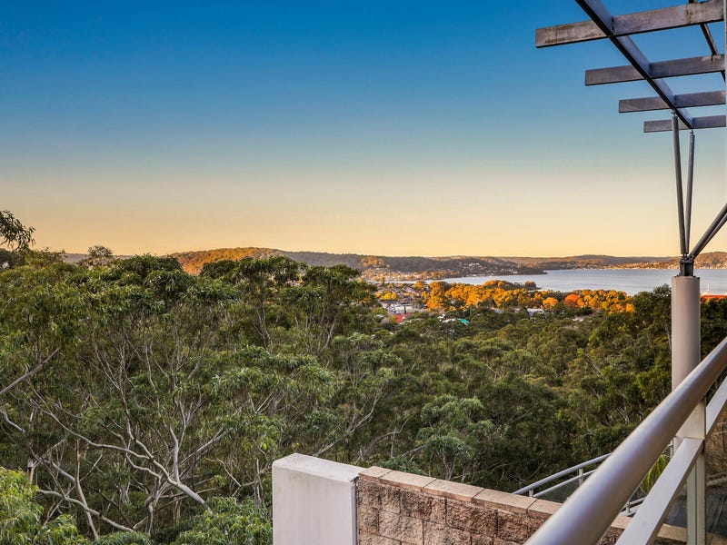 483/80 John Whiteway Drive, Gosford, NSW 2250 Property Details