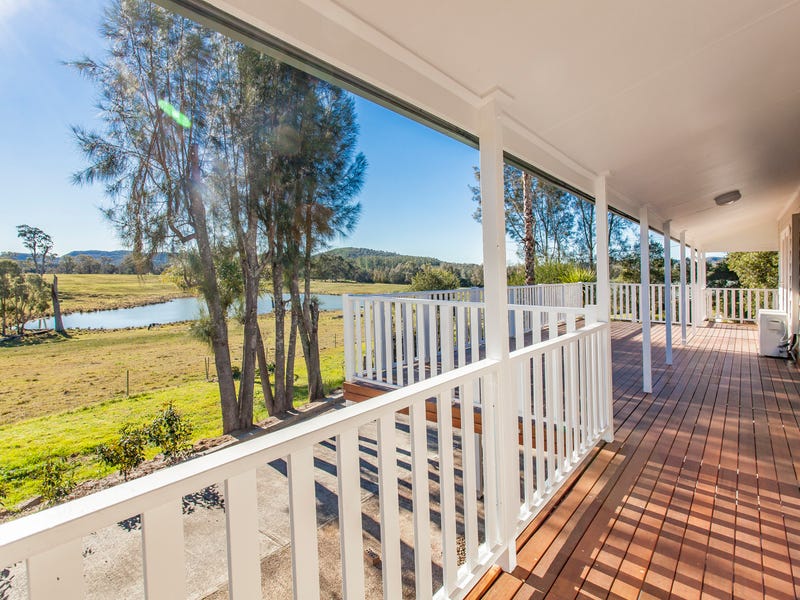 16 Still Street, Seaham, NSW 2324