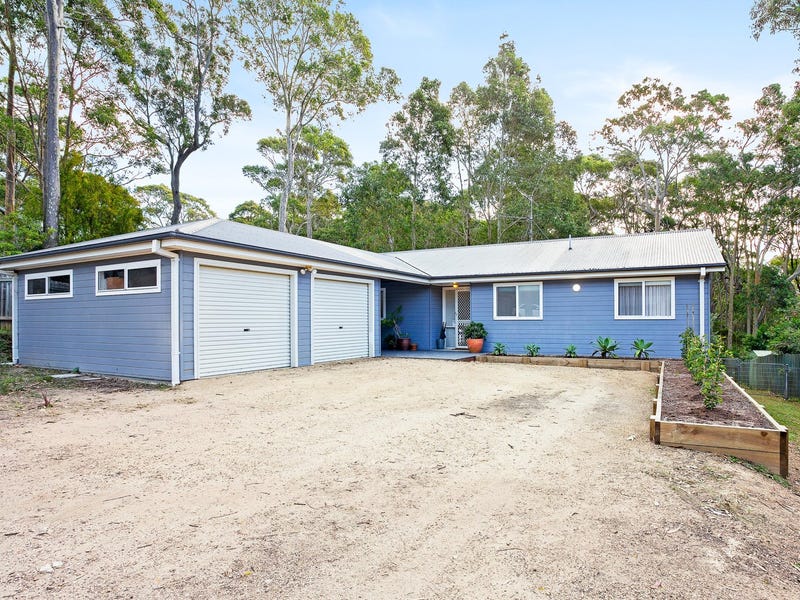 33 Eucalyptus Drive, Dalmeny, NSW 2546