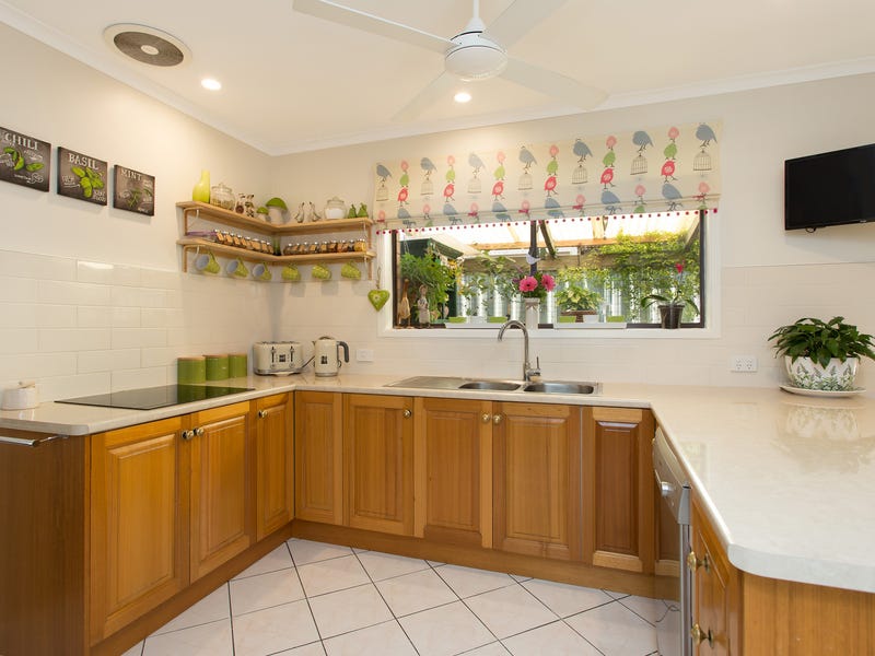 Sold Property Prices & Auction Results in Bellbowrie, QLD 4070 (+1