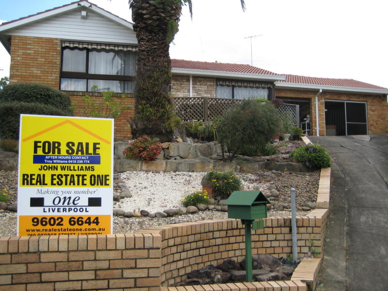 11 Cherrybrook Road, Lansvale, NSW 2166 Property Details