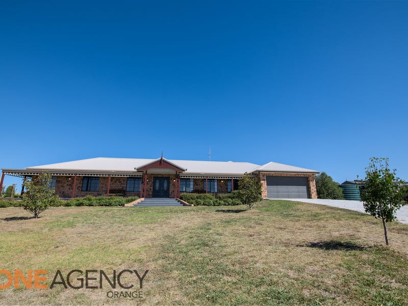 5 John Carroll Lane, Orange, NSW 2800 Property Details