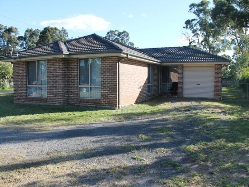 105 Albatross Road, Nowra, NSW 2541 Property Details