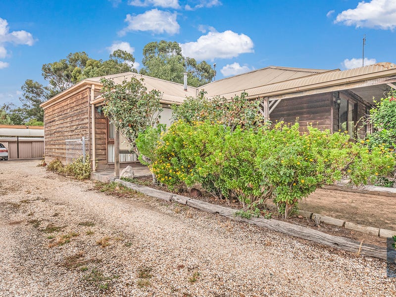 86 Bowen Street, Echuca, Vic 3564 Property Details