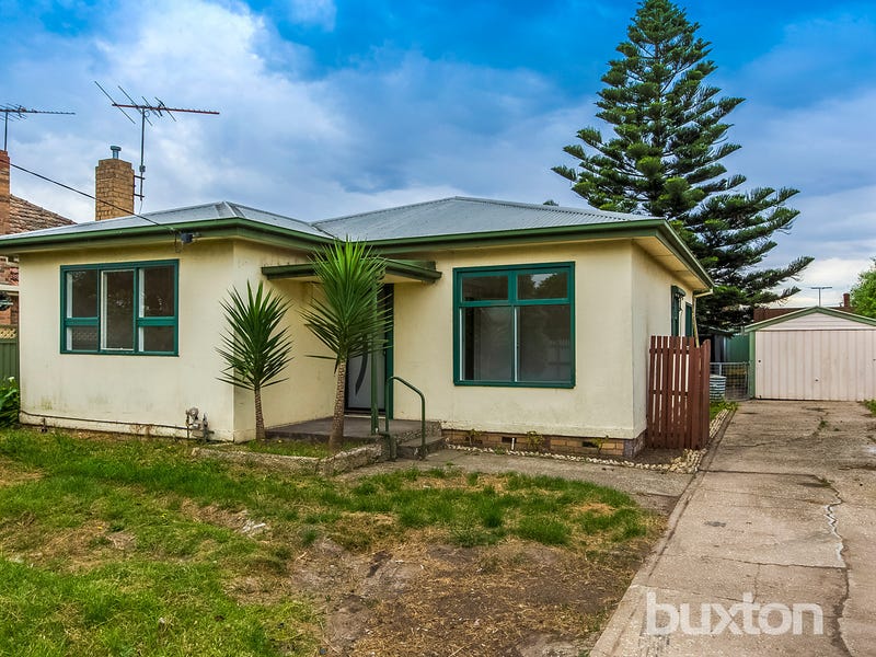 35 Townsend Road, Whittington, Vic 3219 Property Details