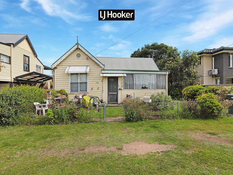 116 Evans Street, Inverell, NSW 2360 Property Details