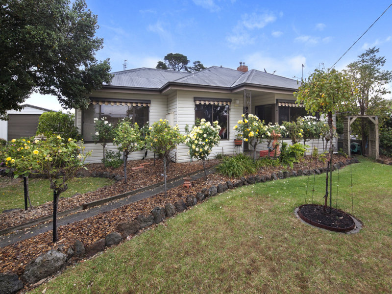 122 Clunes Road, Creswick, Vic 3363 Property Details