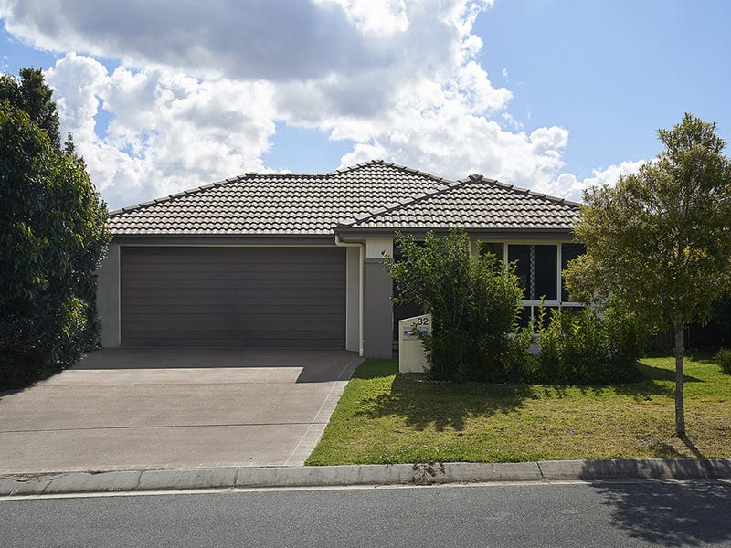 Houses for Sale in North Lakes, QLD 4509 Pg. 3