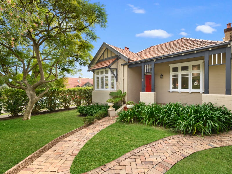 18 Montague Road, Cremorne, NSW 2090