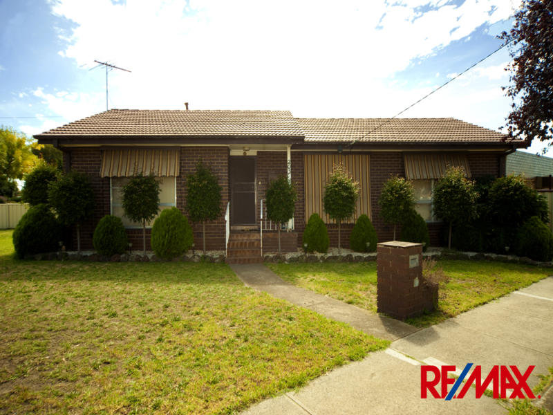 203 Cheltenham Road, Keysborough, Vic 3173 Property Details