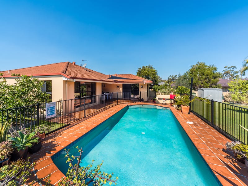 4 Fitzalan Circuit, Arundel, Qld 4214 Property Details