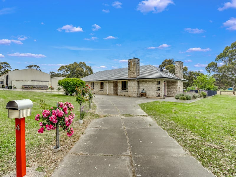 4 Main Street, Yankalilla, SA 5203 Property Details