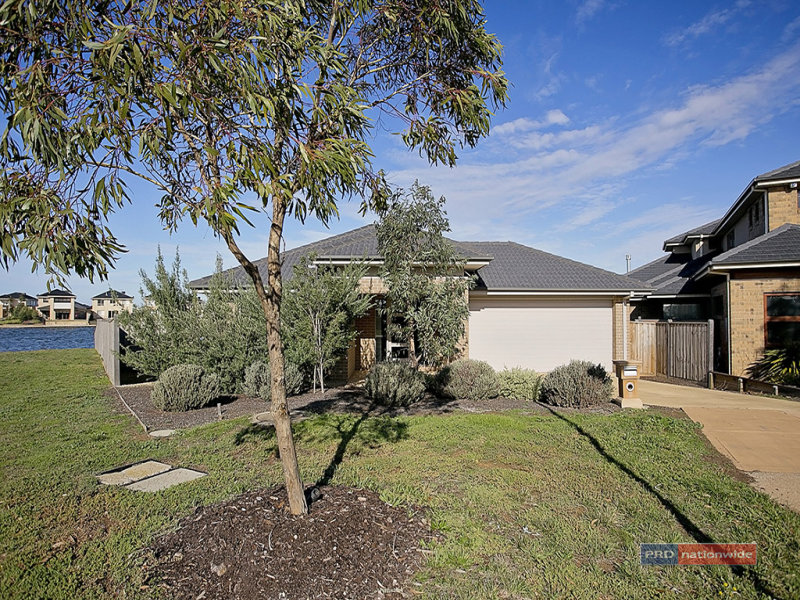 15 Seaview Pnt, Point Cook, VIC 3030 15 Seaview Pnt, Point Cook, VIC 3030