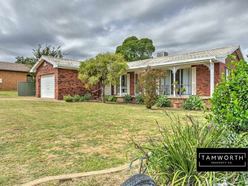 137 Hillvue Road, Tamworth, NSW 2340 House for Sale