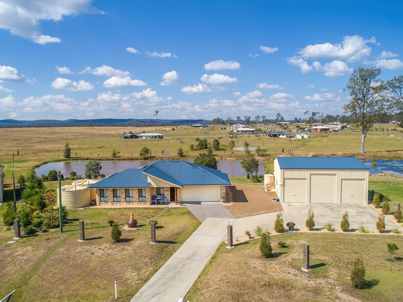 38 Carnoustie Court, Curra, QLD 4570