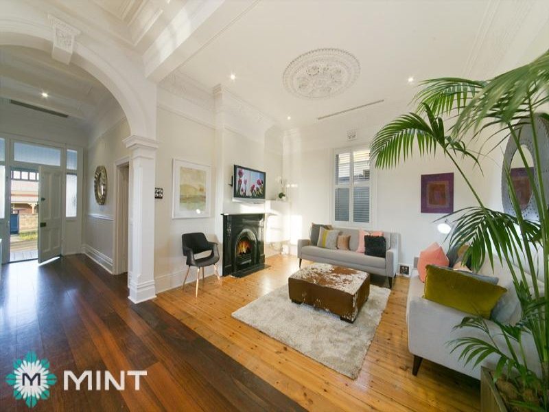 51 Lefroy Road, Beaconsfield, WA 6162 Property Details