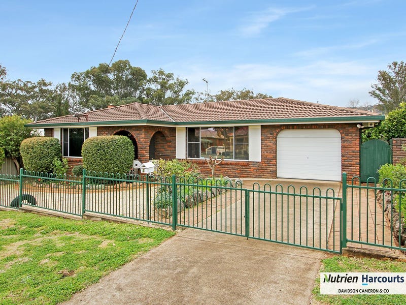 4 Upper Street, Tamworth, NSW 2340 Property Details