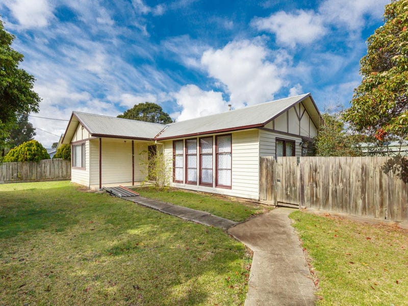 8 STEAD Street, Sale, Vic 3850 Property Details