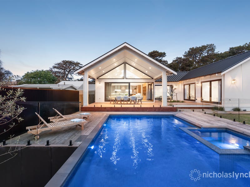 20 Kilburn Grove, Mount Martha, VIC 3934