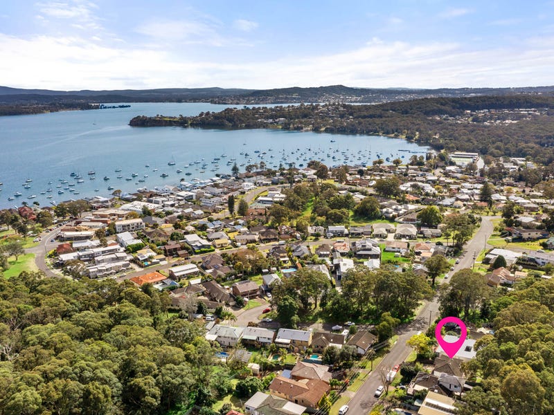 6 Christopher Avenue, Valentine, NSW 2280 Property Details