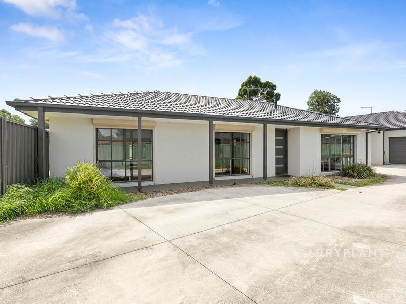 Houses for Sale in Pakenham, VIC 3810