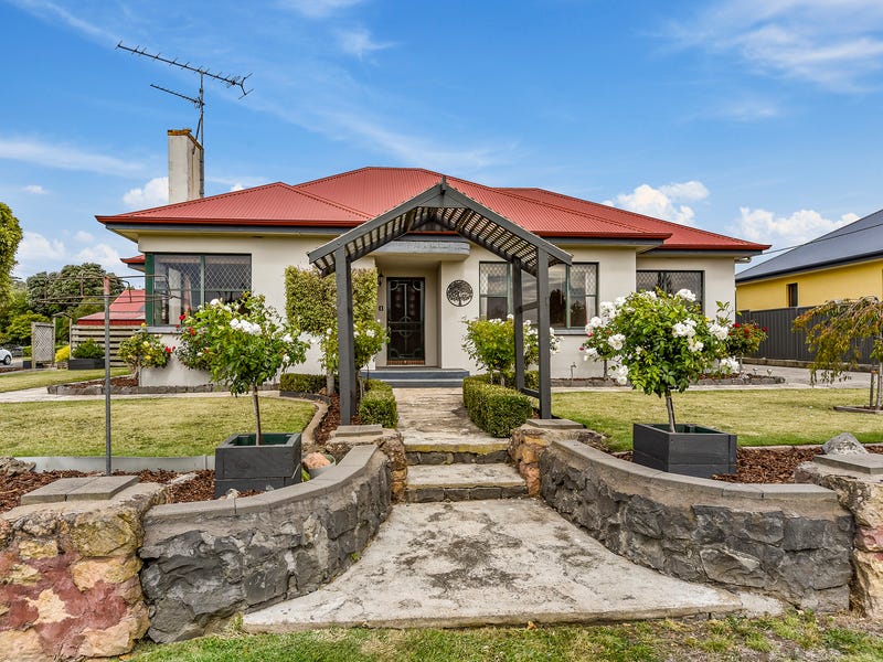 26 Lansell Street, Mount Gambier, SA 5290 House for Sale realestate