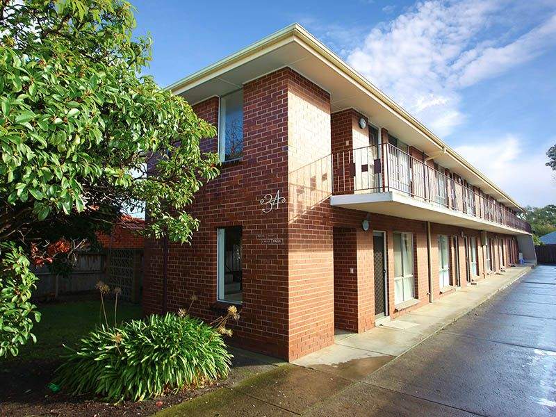 2/34 Rosella Street, Murrumbeena, VIC 3163