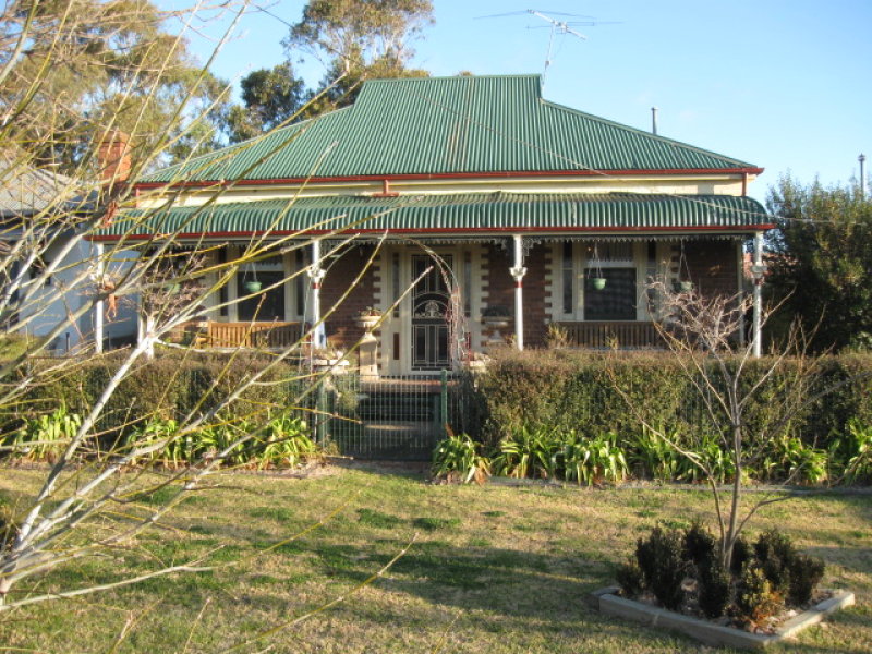 16 Clarke Street, Harden, NSW 2587 Property Details