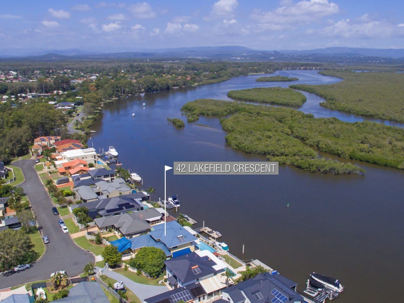42 Lakefield Cres, Paradise Point, QLD 4216