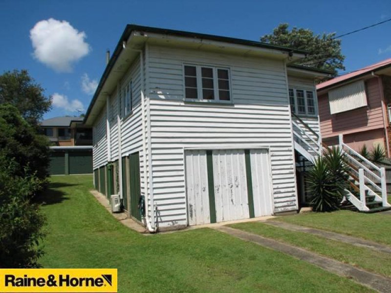 84 Deagon Street, Sandgate, Qld 4017 Property Details