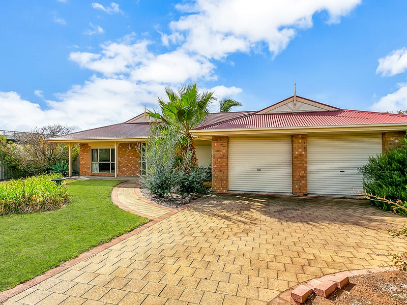 12 Paignton Close, Moana, SA 5169 Property Details