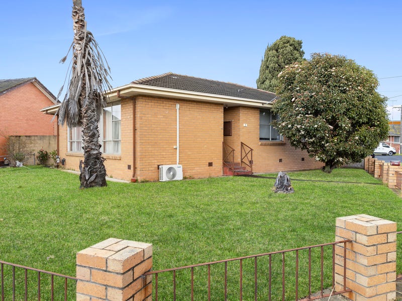 1 Mitta Court, Corio, Vic 3214 House for Sale