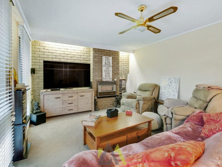 42 Barclay Avenue, Frankston, Vic 3199 Property Details