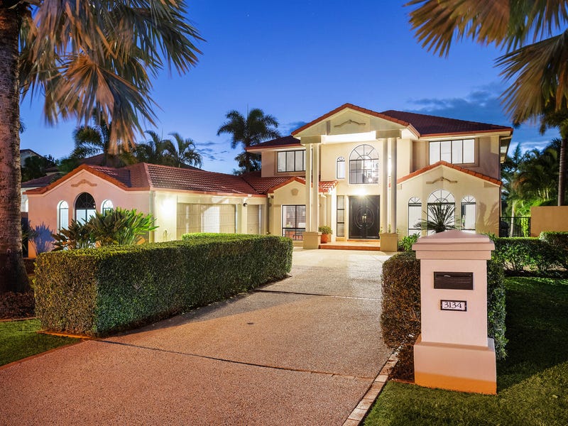 3134 Riverleigh Drive, Hope Island, QLD 4212
