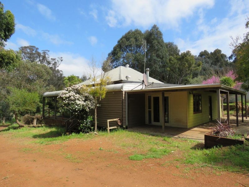 107 Turner Road, Kangaroo Gully, WA 6255