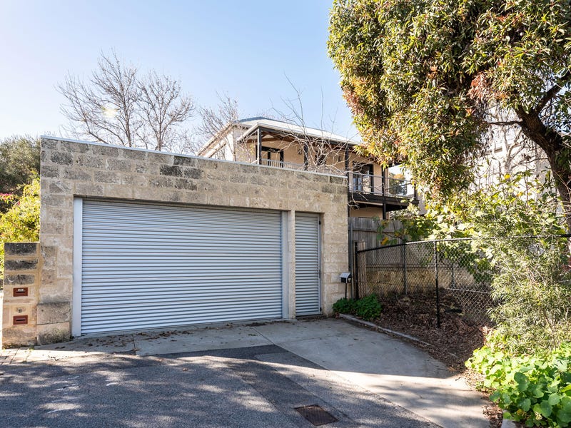 11 Crandon Street, Fremantle, WA 6160 Property Details