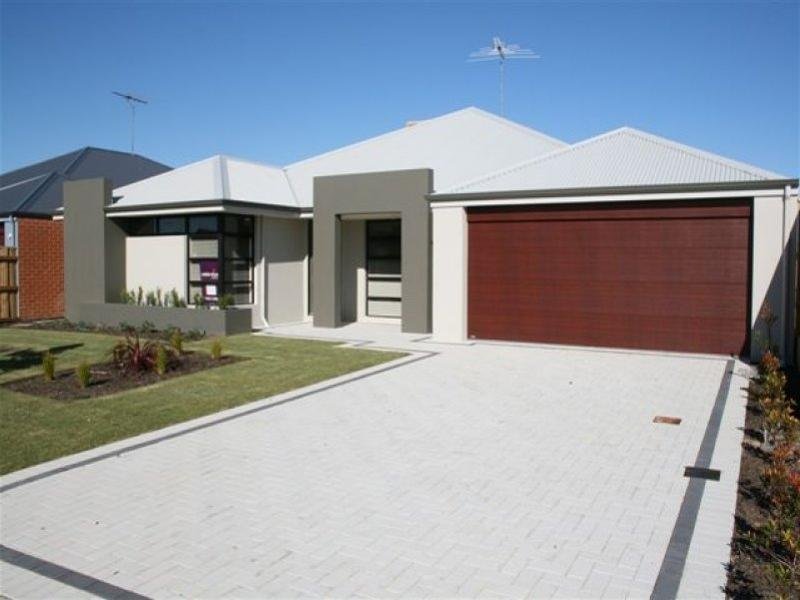 32 Seascapes Blvd, Halls Head, Mandurah, WA 6210 Property Details