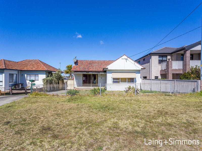 38 Cartwright Avenue, Merrylands, NSW 2160