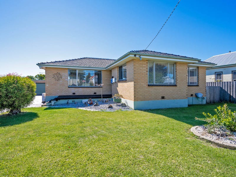 43 Main St, Ulverstone, Tas 7315 House for Sale
