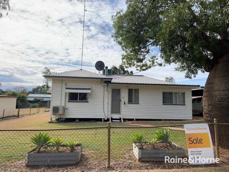 45 Robert Street, Surat, QLD 4417