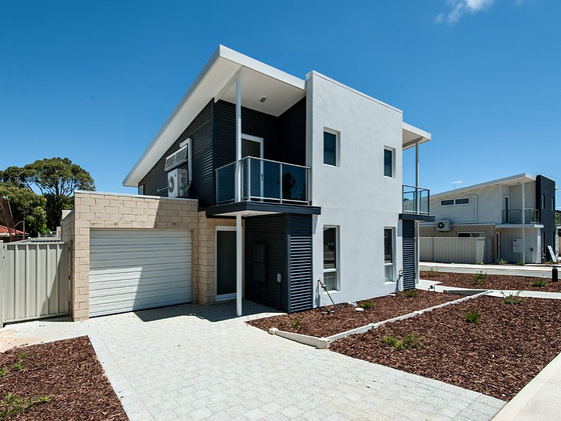 11/7 Street, Rockingham, WA 6168